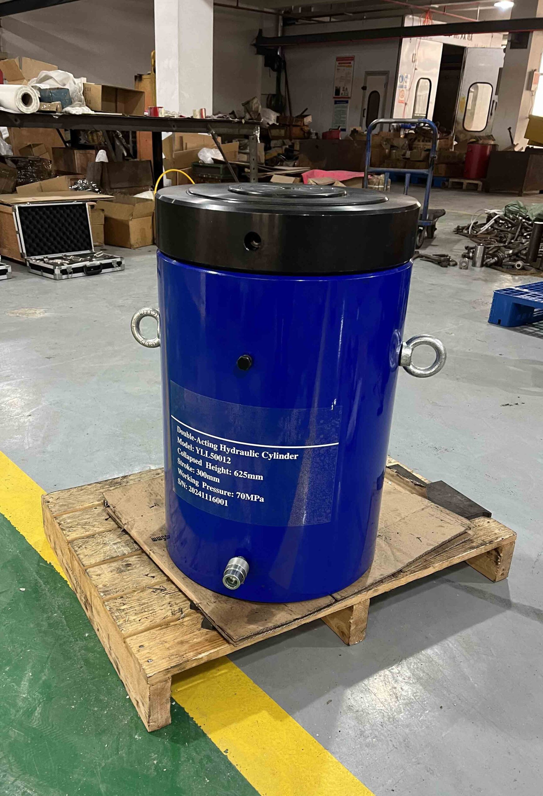 CLL Series, Single Acting Lock Nut Hydraulic Cylinders