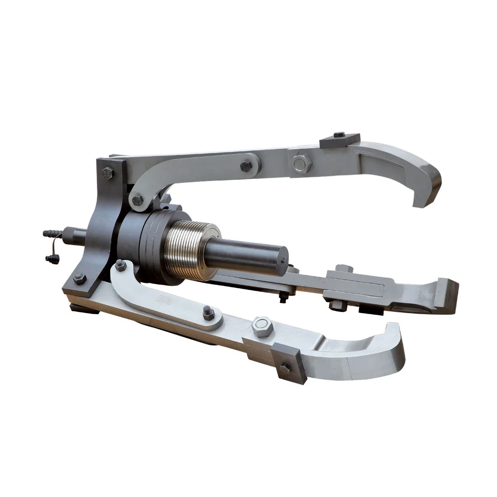 Self-Centering Hydraulic Grip Puller