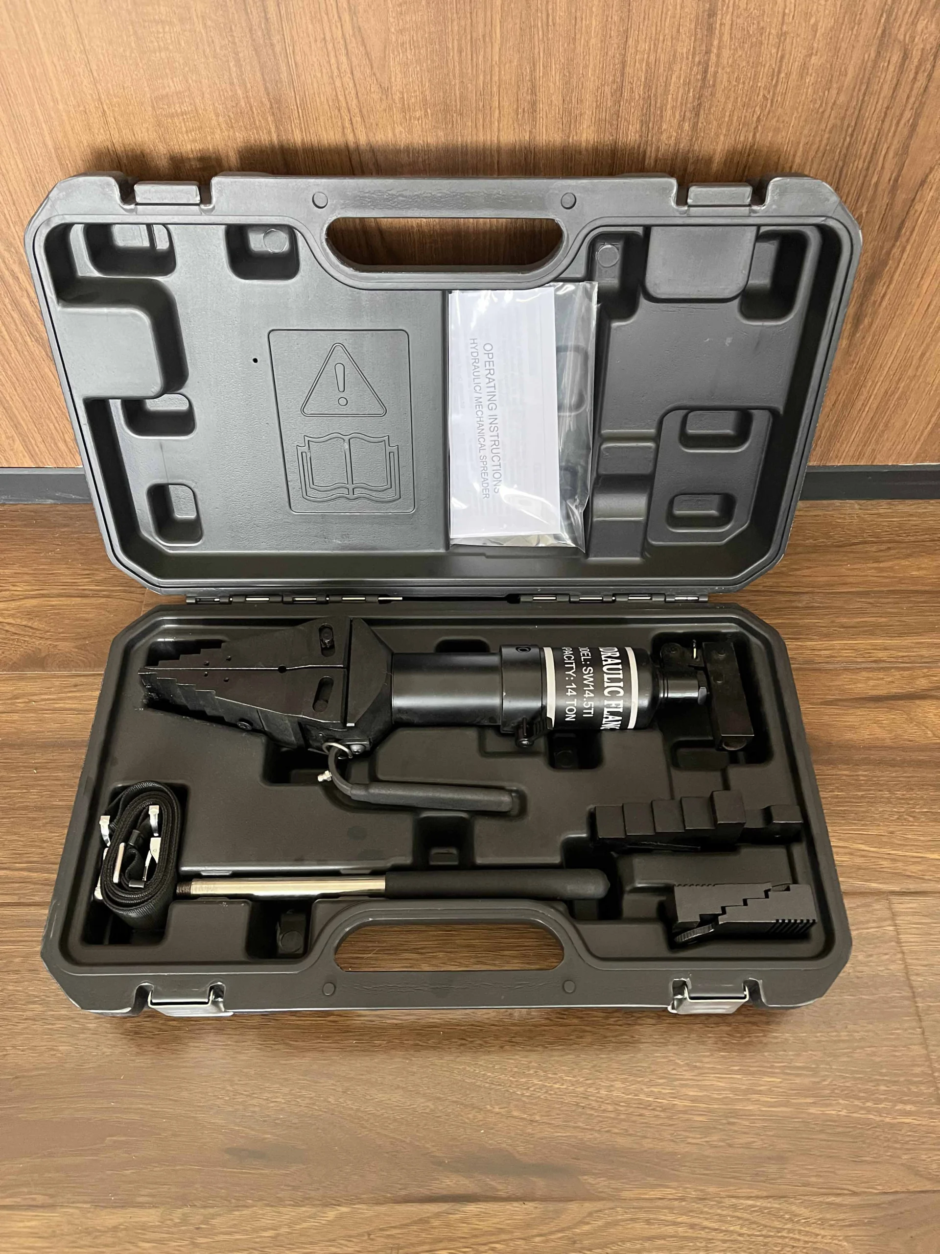 SW14.5TI,Internal Pump Hydraulic Flange Spreader