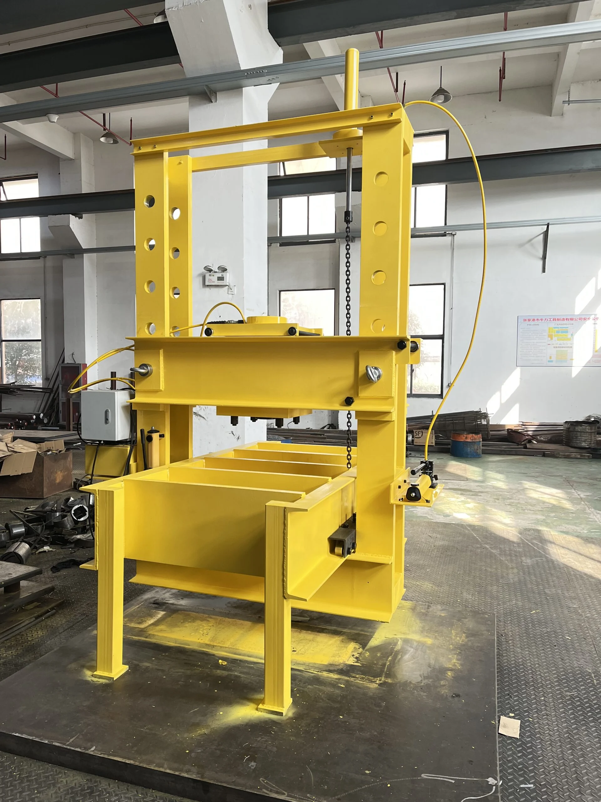 Roll Frame Hydraulic Press