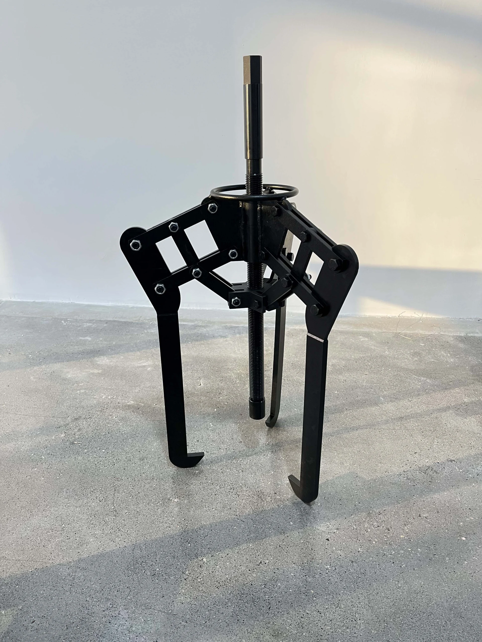 Heavy Duty Jaw Pullers