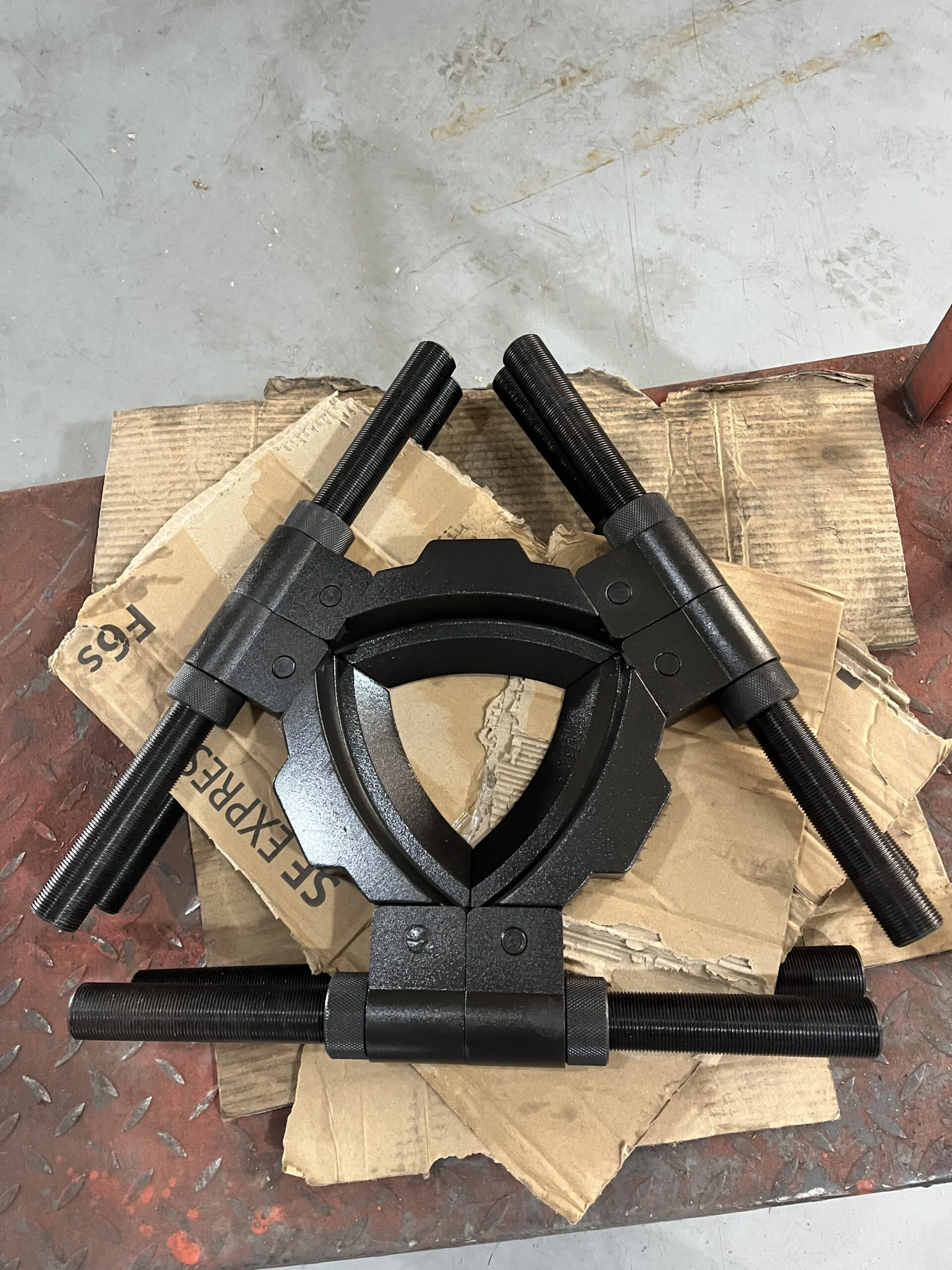 Tri-section Pulling Plate Bearing Puller