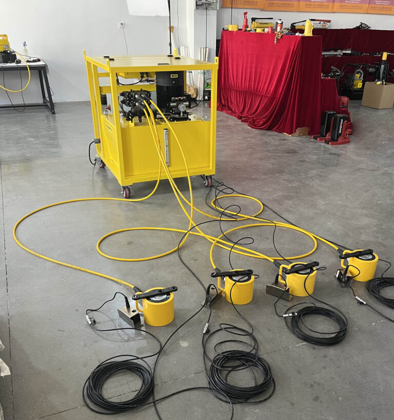 PLC Synchronous Lifting System