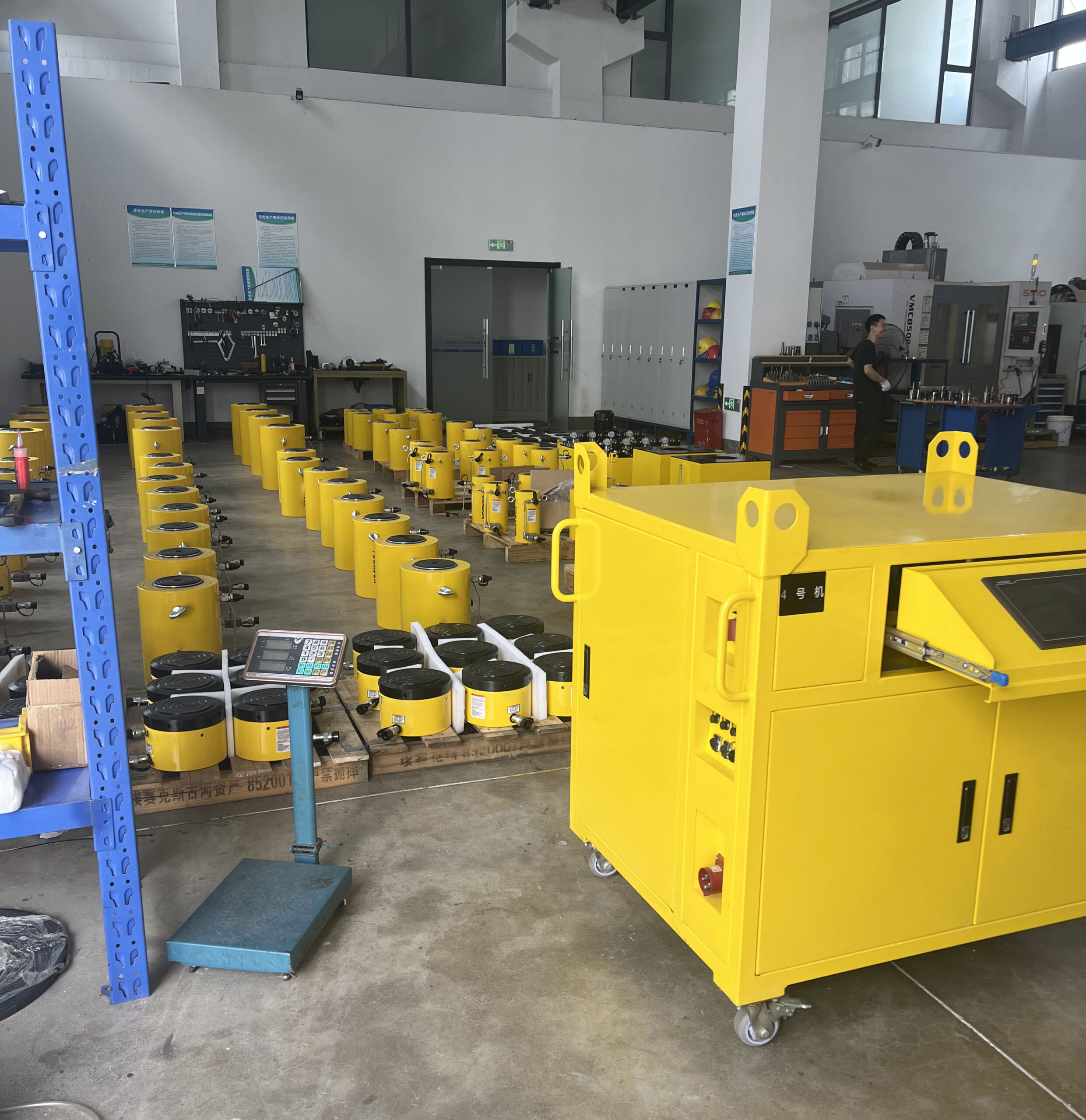 Synchronous Lifting Pump