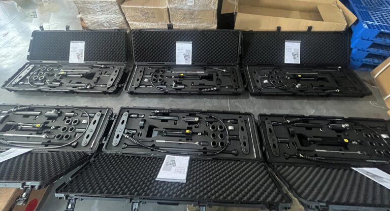 Secure-Grip Valve Change-Out Tool Sets 1